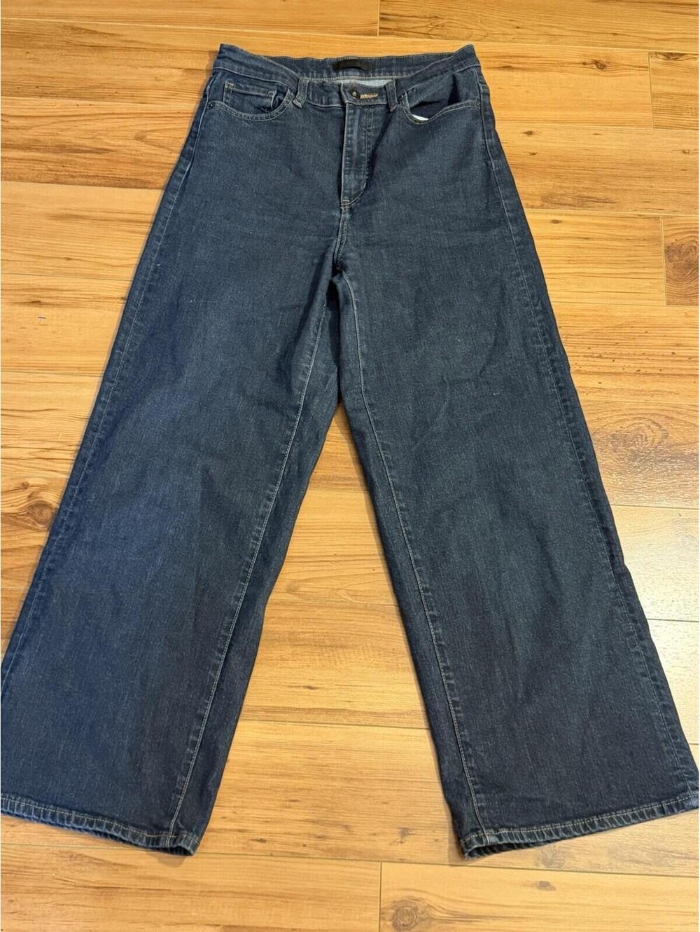 Uniqlo Jeans Womens Size 24 Wide-Leg Dark Blue Denim Skater Mom Baggy